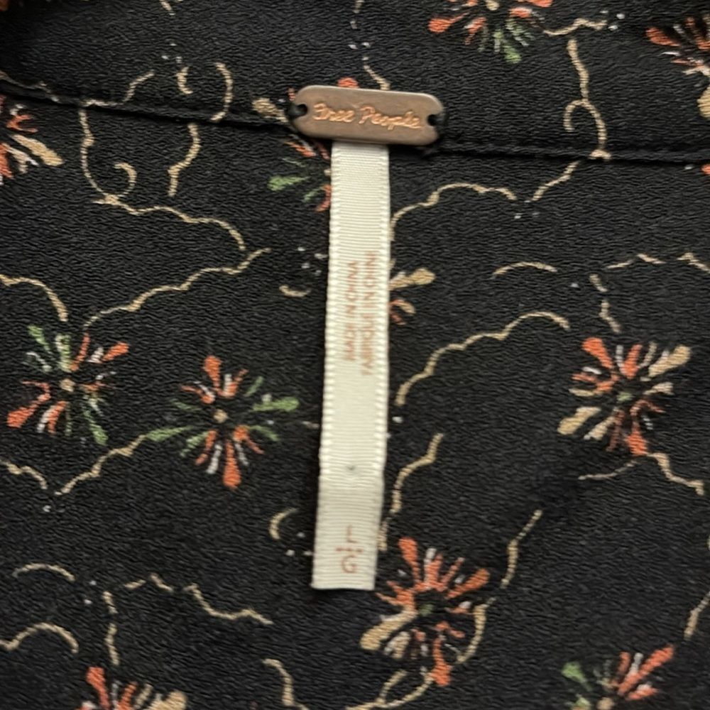 Free People Debby Dot Romper in Black Floral NWOT - Picture 6 of 6